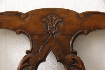 ダイニングチェア4脚をリペア&カスタム!座面生地をご希望の生地に張替え。本体は現状の色味を活かして仕上げ、修繕箇所は本体と馴染むように。(椅子、イス)