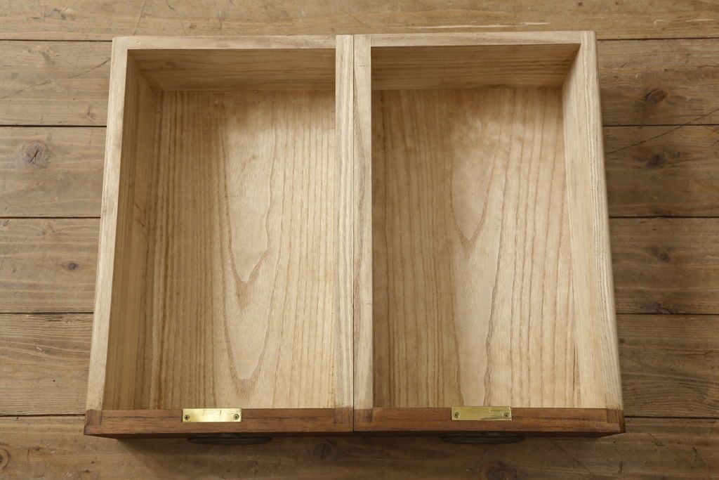 桐箪笥をリペア&カスタム!色味はオーク系にて着色。(並厚、桐たんす、洋服タンス、和タンス、引き出し)