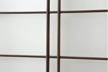 ガラス戸4枚をリペア&カスタム!高さと幅をリサイズし、下部は当社オリジナルの麻の葉模様ガラスに交換。本体は現状の色味を活かして仕上げ、修繕箇所を本体と馴染むように。(引き戸、建具)