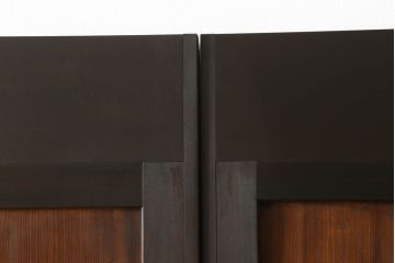 組子帯戸4枚をリペア&カスタム!高さと幅をリサイズし、レーザー加工による組子デザインの枠を製作。表はクリアガラス、裏はすりガラスに交換。色味は当店商品を参考に着色。(引き戸、帯戸)