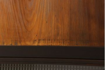 組子帯戸4枚をリペア&カスタム!高さと幅をリサイズし、レーザー加工による組子デザインの枠を製作。表はクリアガラス、裏はすりガラスに交換。色味は当店商品を参考に着色。(引き戸、帯戸)