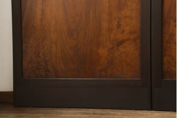 組子帯戸4枚をリペア&カスタム!高さと幅をリサイズし、レーザー加工による組子デザインの枠を製作。表はクリアガラス、裏はすりガラスに交換。色味は当店商品を参考に着色。(引き戸、帯戸)