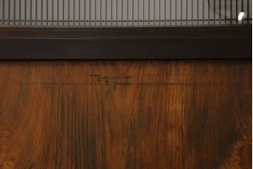 組子帯戸4枚をリペア&カスタム!高さと幅をリサイズし、レーザー加工による組子デザインの枠を製作。表はクリアガラス、裏はすりガラスに交換。色味は当店商品を参考に着色。(引き戸、帯戸)