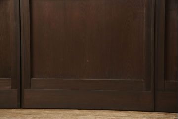 格子帯戸4枚をリペア&カスタム!高さと幅をリサイズし、既存のガラスをすりガラスに交換。本体は現状をベースにして1トーン程落ち着いた色味に着色。(板戸、建具、引き戸)