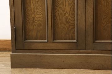 食器棚をリペア&カスタム!既存のガラスをすべてダイヤガラスに交換。本体は現状をベースにして1トーン程落ち着いた色味に着色。(キャビネット、収納棚、戸棚、ヴィンテージ)