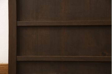 木製ドアをリペア&カスタム!高さをリサイズし、金具跡の処理を行い、中央以外のガラスを当店オリジナルの麻の葉・変わり花菱・市松模様ガラスに差し替え。本体は現状をベースにして1トーン程落ち着いた色味に着色。(ガラス扉、建具)