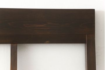 ガラス戸1枚をリペア&カスタム!高さをリサイズし、引手を取り付け。色味は当店の商品を参考に着色。(引き戸、建具)