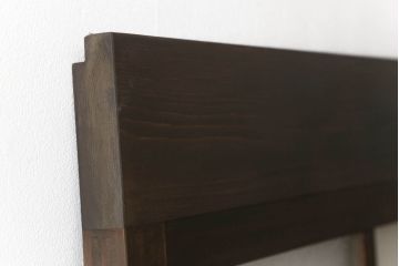 ガラス戸1枚をリペア&カスタム!高さをリサイズし、引手を取り付け。色味は当店の商品を参考に着色。(引き戸、建具)