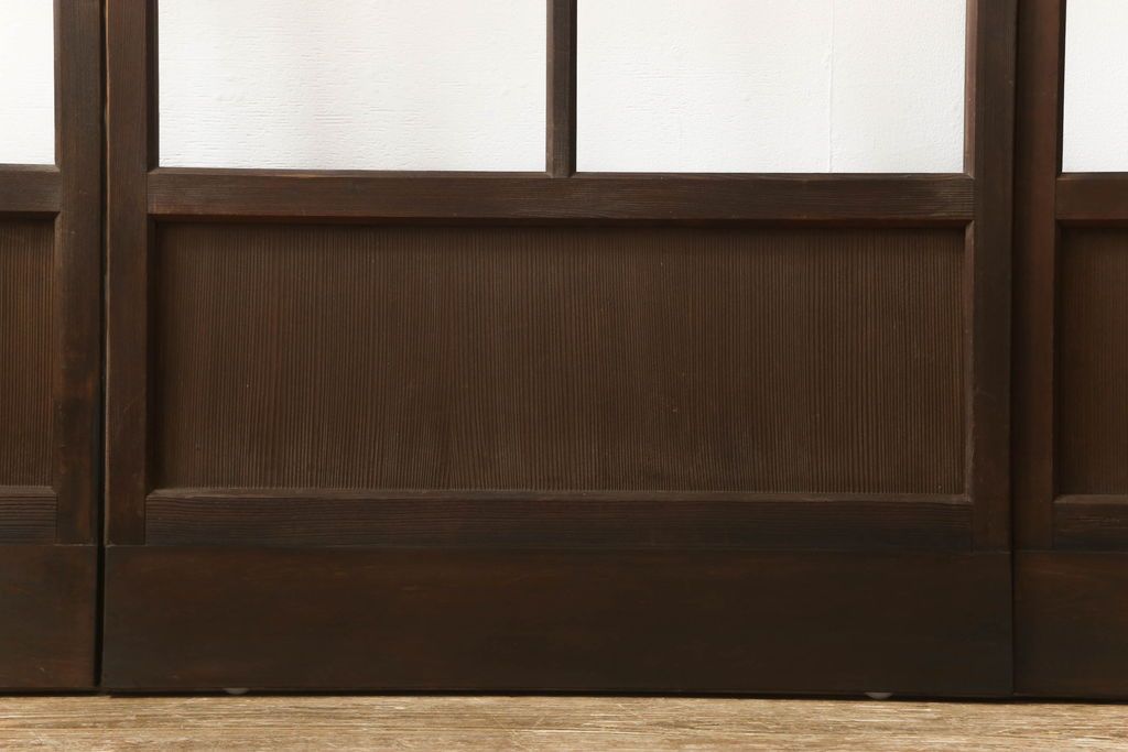 ガラス戸4枚をリペア&カスタム!高さをリサイズし、全てのガラスを新品のクリアガラスに交換。色味は当店商品を参考に着色。(引き戸、建具)