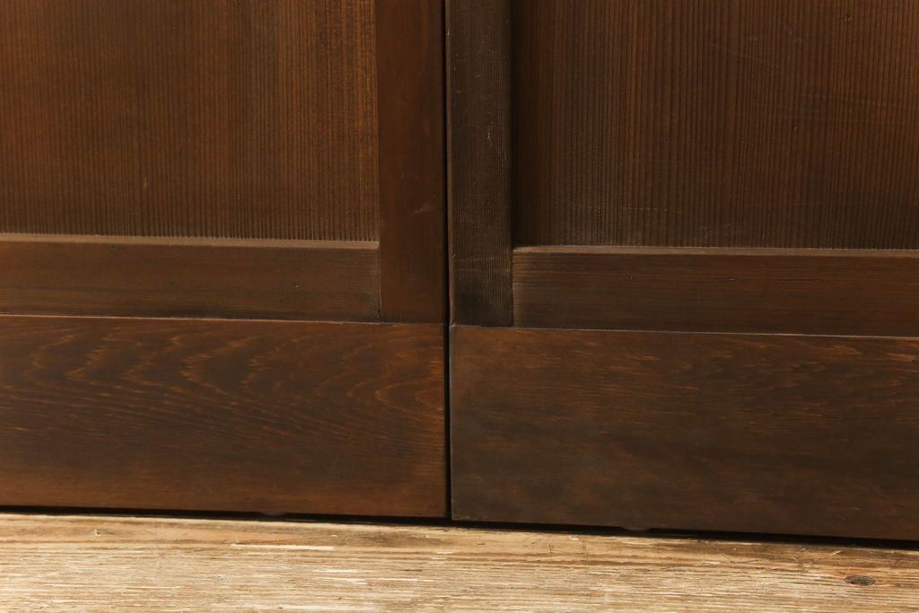 ガラス戸4枚をリペア&カスタム!高さをリサイズし、全てのガラスを新品のクリアガラスに交換。色味は当店商品を参考に着色。(引き戸、建具)