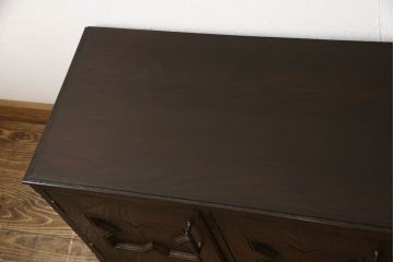 ローボードの見た目を変えずに綺麗にリペア!修繕箇所は本体と馴染ませ、木部は現状をベースにして1トーン程落ち着いた色味に着色。(テレビ台、テレビボード、収納棚、吊り戸棚、ヴィンテージ)