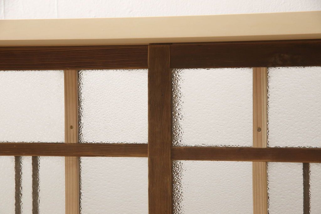 ガラス窓をリペア&カスタム!お客様のご希望に合わせてリサイズ。戸枠を新規製作。着色はせず、手触りが良くなる程度のバフ掛けをして仕上げ。(ガラス戸、引き戸、建具)