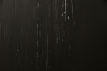 格子帯戸をリペア&カスタム!リサイズし、お客様考案のデザインをベースにステンドグラスを製作し取付け。現状の色味をベースに1トーン濃い色味に着色仕上げ。(引き戸、建具)