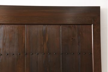 蔵戸をリペア&カスタム!高品質リペアを施し、リサイズ。丸型戸車を取り付け。外部用塗装で仕上げ。(引き戸、玄関戸、建具)