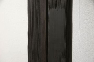 ガラス戸をリペア&カスタム!リサイズし平型戸車を取り付け。クリアガラスをはめ込み、木部はご希望の色味に着色仕上げ。(引き戸、建具)