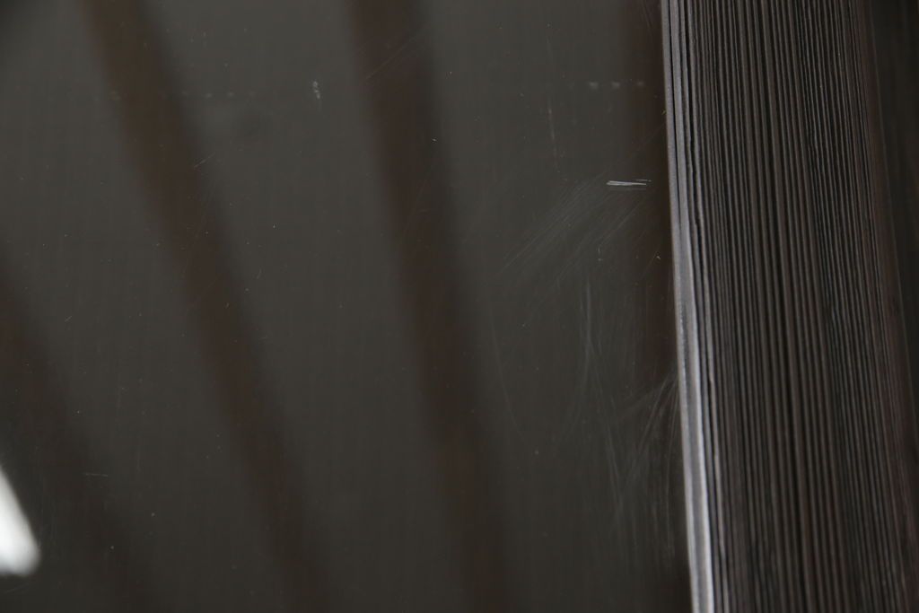 ガラス戸をリペア&カスタム!リサイズし平型戸車を取り付け。クリアガラスをはめ込み、木部はご希望の色味に着色仕上げ。(引き戸、建具)