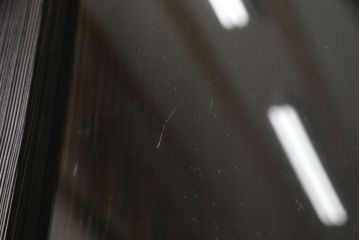 ガラス戸をリペア&カスタム!リサイズし平型戸車を取り付け。クリアガラスをはめ込み、木部はご希望の色味に着色仕上げ。(引き戸、建具)