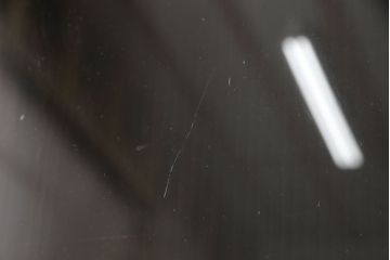 ガラス戸をリペア&カスタム!リサイズし平型戸車を取り付け。クリアガラスをはめ込み、木部はご希望の色味に着色仕上げ。(引き戸、建具)