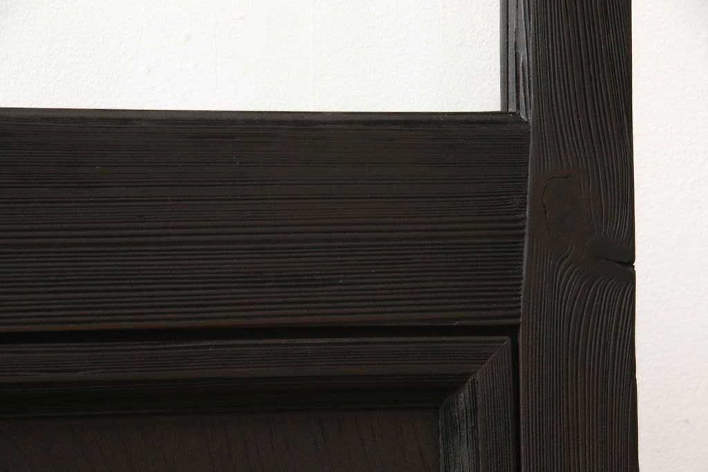 ガラス戸をリペア&カスタム!リサイズし平型戸車を取り付け。クリアガラスをはめ込み、木部はご希望の色味に着色仕上げ。(引き戸、建具)