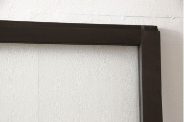 ガラス戸をリペア&カスタム!リサイズし平型戸車を取り付け。クリアガラスをはめ込み、木部はご希望の色味に着色仕上げ。(引き戸、建具)