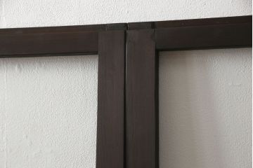 ガラス戸をリペア&カスタム!リサイズし平型戸車を取り付け。クリアガラスをはめ込み、木部はご希望の色味に着色仕上げ。(引き戸、建具)