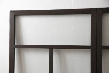 ガラス戸をリペア&カスタム!リサイズし平型戸車を取り付け。クリアガラスをはめ込み、木部はご希望の色味に着色仕上げ。(引き戸、建具)