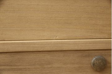 総桐箪笥の見た目を変えずに綺麗にリペア!元の自然な雰囲気をそのままに木地色仕上げ。(四方丸、大丸、桐たんす、和箪笥、和たんす、衣装箪笥)