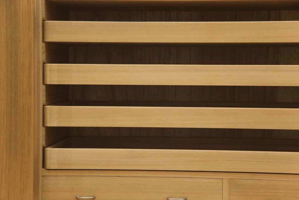 加茂総桐箪笥の見た目を変えずに綺麗にリペア!本来の美しさを活かした木地色仕上げ。(胴厚・四方丸、桐タンス、桐たんす、着物箪笥)