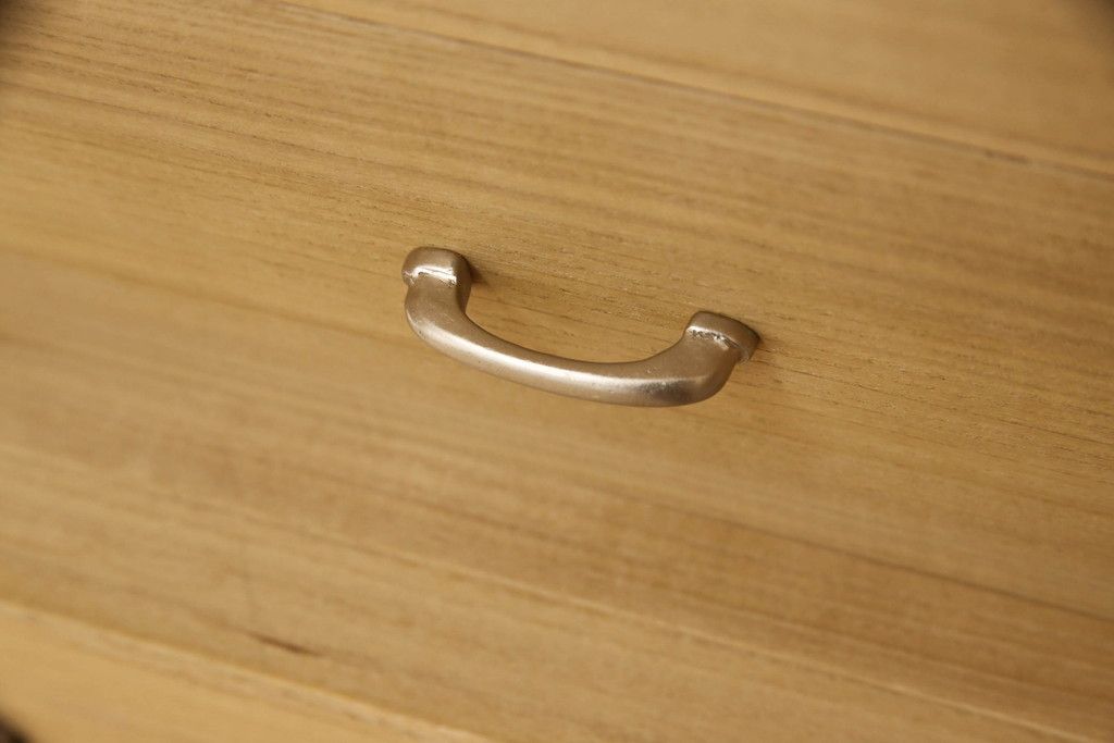 加茂総桐箪笥の見た目を変えずに綺麗にリペア!本来の美しさを活かした木地色仕上げ。(胴厚・四方丸、桐タンス、桐たんす、着物箪笥)