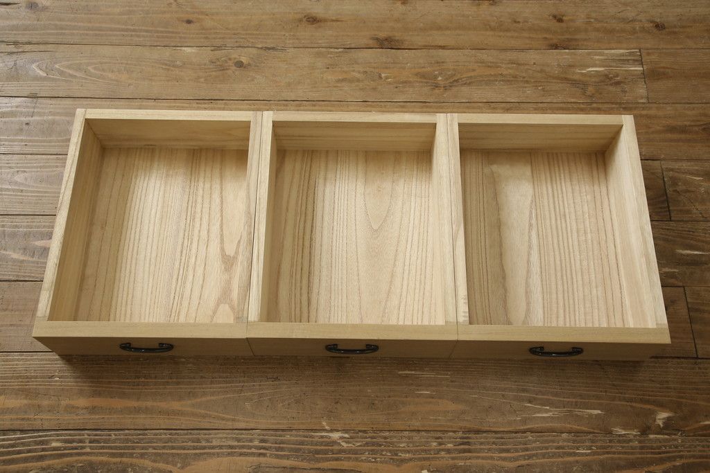 総桐箪笥の見た目を変えずに綺麗にリペア!本来の美しさを活かした木地色仕上げ。(並厚、桐たんす、和タンス、収納箪笥、着物箪笥)