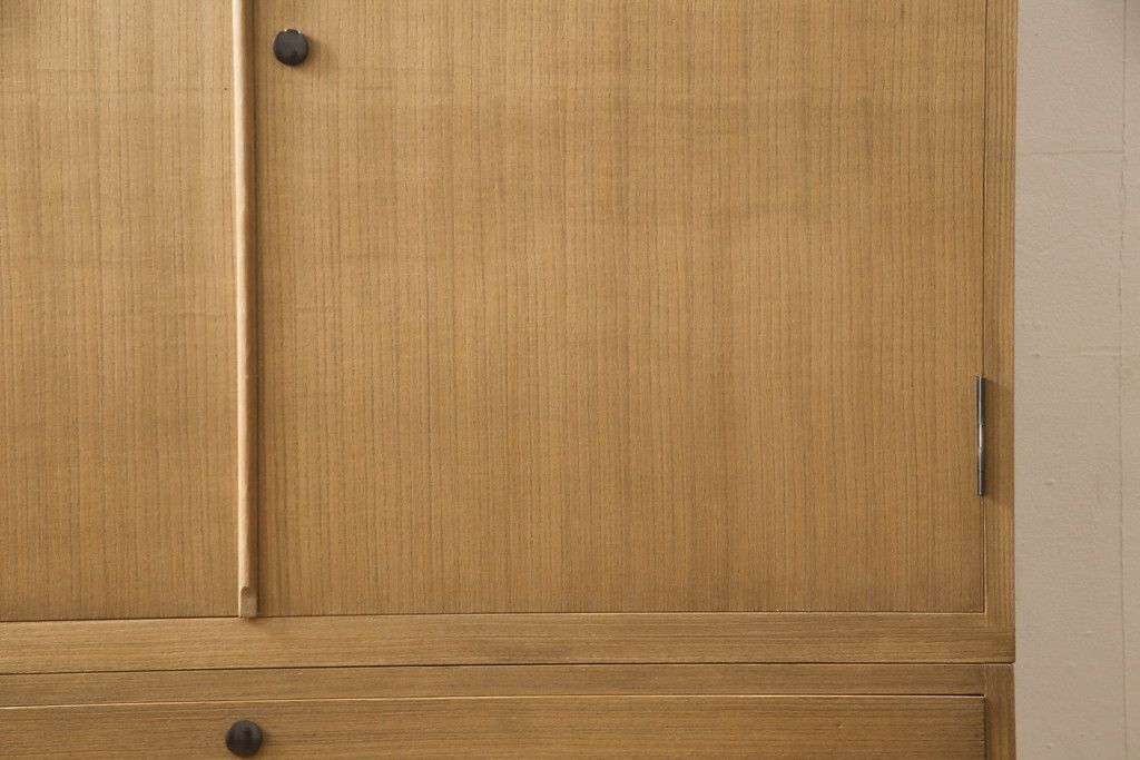 総桐箪笥の見た目を変えずに綺麗にリペア!本来の美しさを活かした木地色仕上げ。(並厚、桐たんす、和タンス、収納箪笥、着物箪笥)