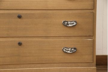 総桐箪笥の見た目を変えずに綺麗にリペア!本来の美しさを活かした木地色仕上げ。(並厚、桐たんす、和タンス、収納箪笥、着物箪笥)