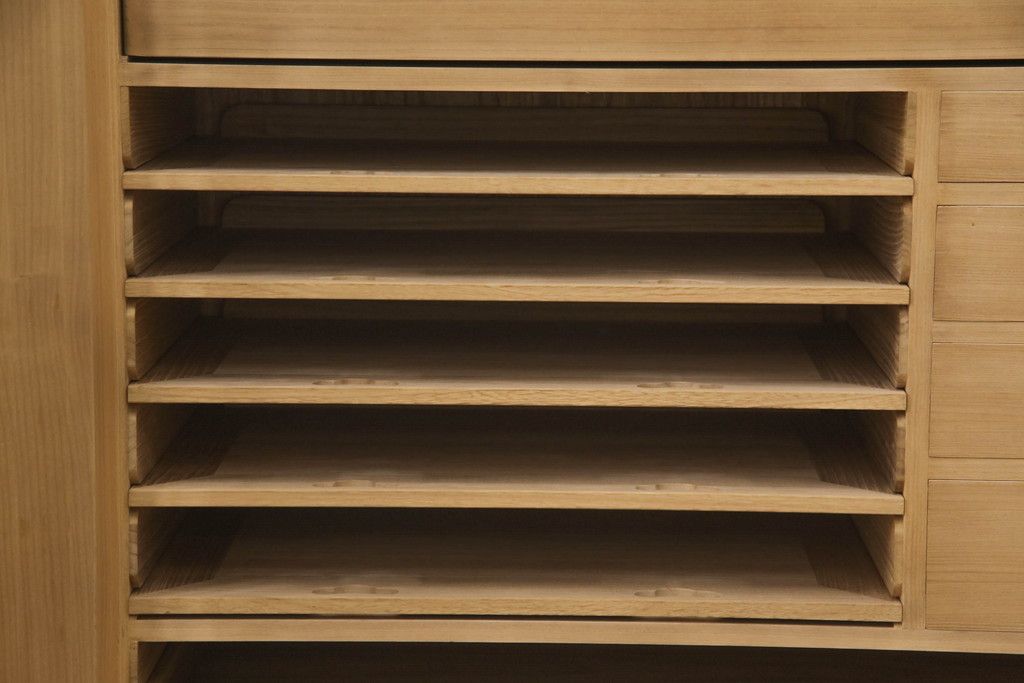 加茂総桐箪笥の見た目を変えずに綺麗にリペア!本来の美しさを活かした木地色仕上げ。(胴厚、桐たんす、着物箪笥、和タンス、衣装箪笥、引き出し)