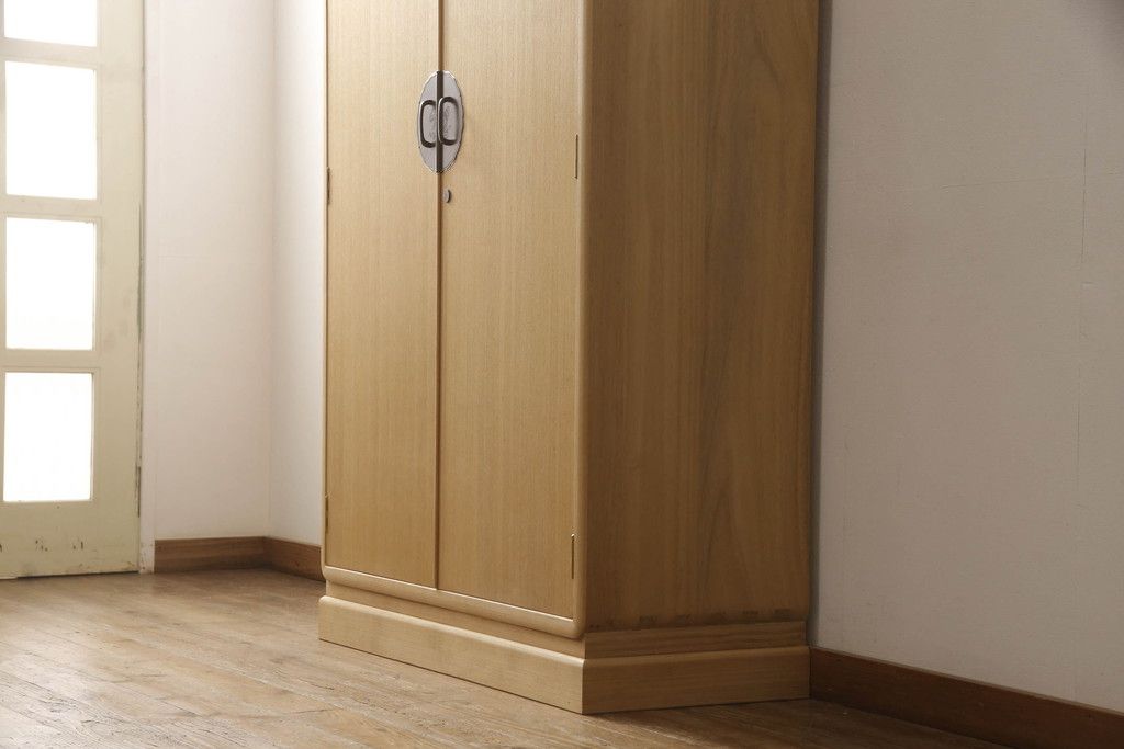 加茂総桐箪笥の見た目を変えずに綺麗にリペア!本来の美しさを活かした木地色仕上げ。(胴厚、桐たんす、着物箪笥、和タンス、衣装箪笥、引き出し)