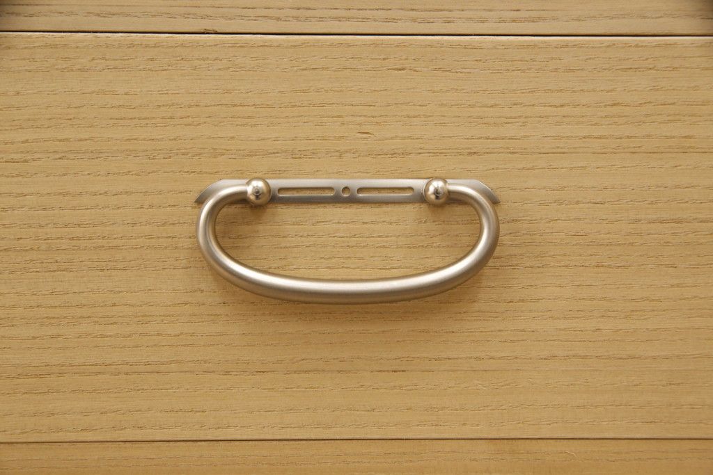 桐箪笥の見た目を変えずに綺麗にリペア!本来の美しさを活かし、蜜蝋ワックスで仕上げ。(総桐たんす、桐タンス、着物箪笥、和タンス)