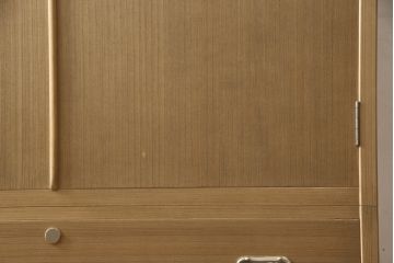 桐箪笥の見た目を変えずに綺麗にリペア!本来の美しさを活かし、蜜蝋ワックスで仕上げ。(総桐たんす、桐タンス、着物箪笥、和タンス)