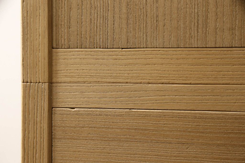 桐箪笥の見た目を変えずに綺麗にリペア!本来の美しさを活かし、蜜蝋ワックスで仕上げ。(総桐たんす、桐タンス、着物箪笥、和タンス)