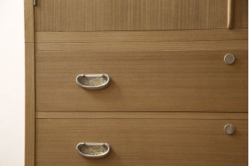 桐箪笥の見た目を変えずに綺麗にリペア!本来の美しさを活かし、蜜蝋ワックスで仕上げ。(総桐たんす、桐タンス、着物箪笥、和タンス)