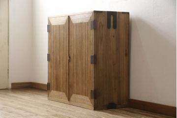 昭和中期の桐箪笥の見た目を変えずに綺麗にリペア!蜜蝋ワックスで木地色仕上げ。(衣装箪笥、着物箪笥、和タンス、総桐箪笥)