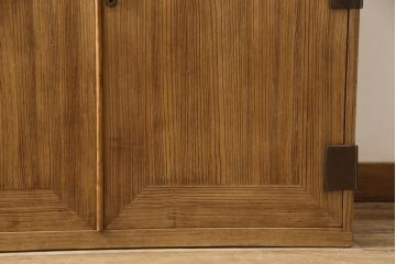 昭和中期の桐箪笥の見た目を変えずに綺麗にリペア!蜜蝋ワックスで木地色仕上げ。(衣装箪笥、着物箪笥、和タンス、総桐箪笥)