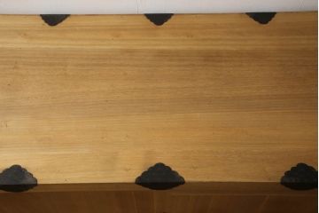 総桐箪笥をリペア&カスタム!天板と底板を補強。全体を自然な木地色仕上げ。(戸棚、収納棚、サイドボード、桐箪笥、桐たんす、ローボード)