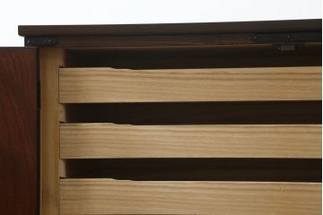 岩谷堂箪笥のテレビ台をリペア&カスタム!天板と足を新たに取り付け、全体を1トーン落ち着い色味に着色仕上げ。(サイドボード、リビングボード、テレビボード、着物箪笥、引き出し)