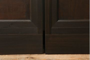昭和中期の格子戸をリペア&カスタム!リサイズし、ガラス部分はすりガラスに変更。障子はプラスチック障子に張替え。チェスナット系に着色仕上げ。(障子戸、ガラス帯戸、引き戸、建具)