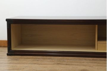 志太民芸家具のローボードをリペア&カスタム!元の色味を活かしつつ1トーン落ち着いた色に着色仕上げ。(サイドボード、和箪笥、収納箪笥、整理タンス、テレビ台、テレビボード、引き出し)