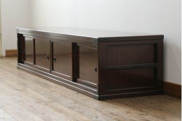 志太民芸家具のローボードをリペア&カスタム!元の色味を活かしつつ1トーン落ち着いた色に着色仕上げ。(サイドボード、和箪笥、収納箪笥、整理タンス、テレビ台、テレビボード、引き出し)
