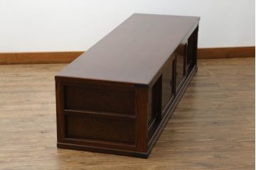 志太民芸家具のローボードをリペア&カスタム!元の色味を活かしつつ1トーン落ち着いた色に着色仕上げ。(サイドボード、和箪笥、収納箪笥、整理タンス、テレビ台、テレビボード、引き出し)