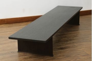 昭和中期の裁ち板をリペア&カスタム!濃い茶色で着色仕上げ。(ローテーブル、作業台、飾り台、陳列台)