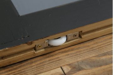 明治期の板戸をリペア&カスタム!丸戸車からV字戸車に交換。戸枠を新規製作。(帯戸、引き戸、建具)