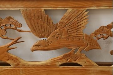 昭和中期の彫刻欄間の見た目を変えずに綺麗にリペア!無着色クリアワックス仕上げ。(明り取り、明かり取り)