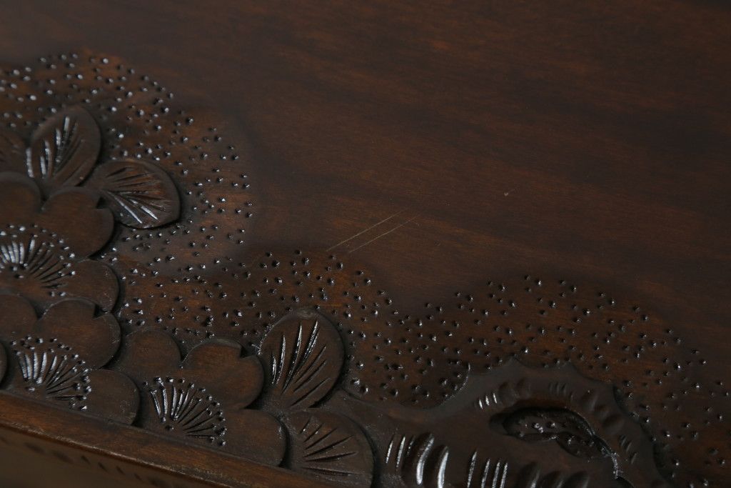 ローテーブルをリペア&カスタム!脚を加工し高さを上げ、全体を1トーン落ち着いた色味で着色仕上げ。(コーヒーテーブル、カフェテーブル、サイドテーブル)